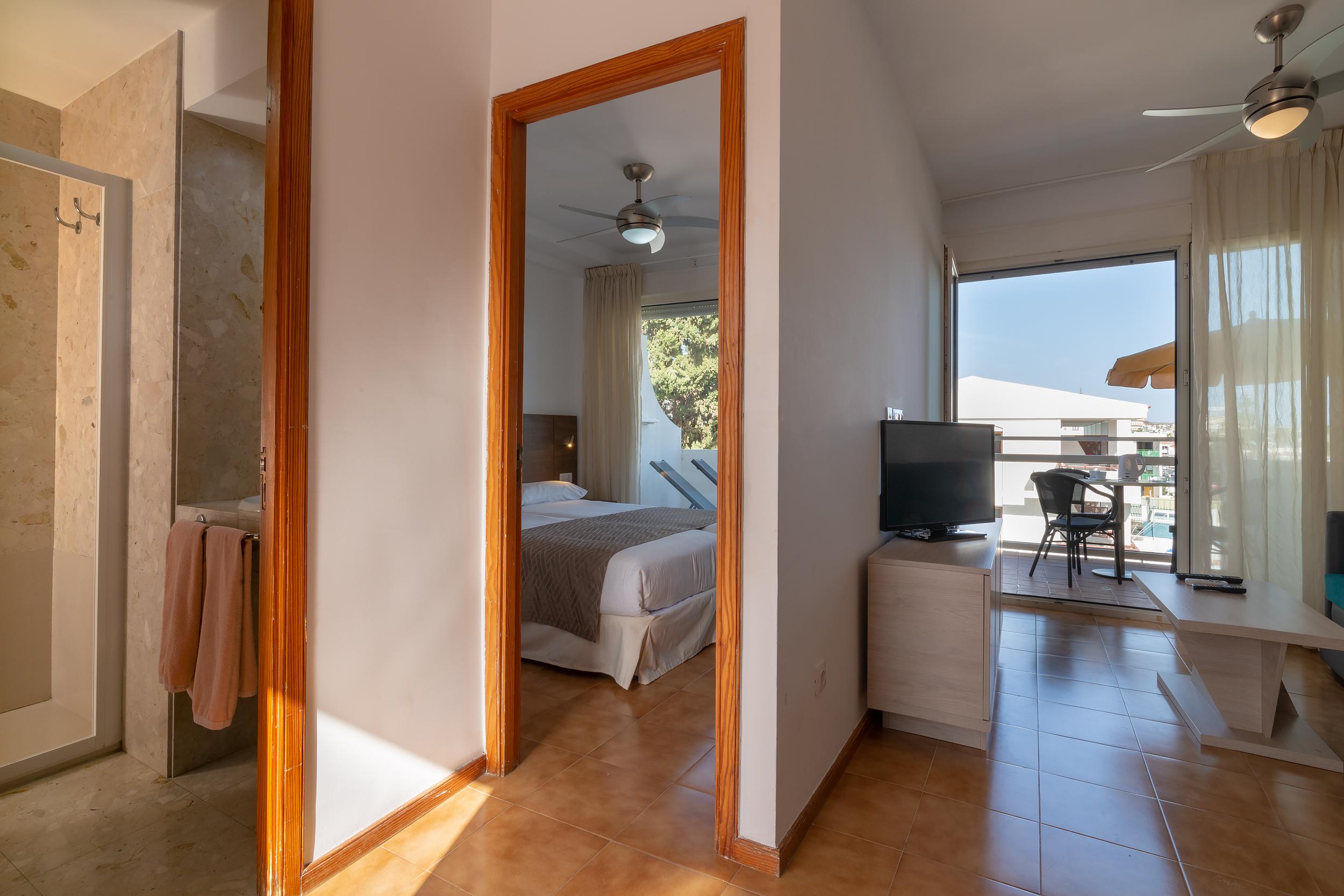 Apartamentos Montemayor プラヤ・デル・イングレス エクステリア 写真