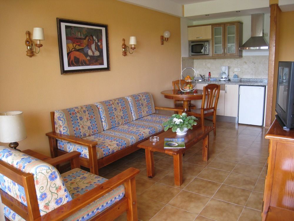 Apartamentos Montemayor プラヤ・デル・イングレス エクステリア 写真